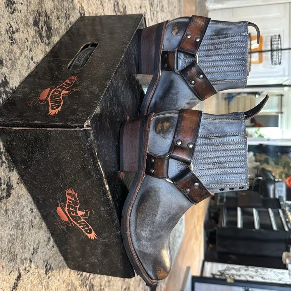 Freebird Women’s Whiskey Boots - Brown and Gray - Picture 2 of 6